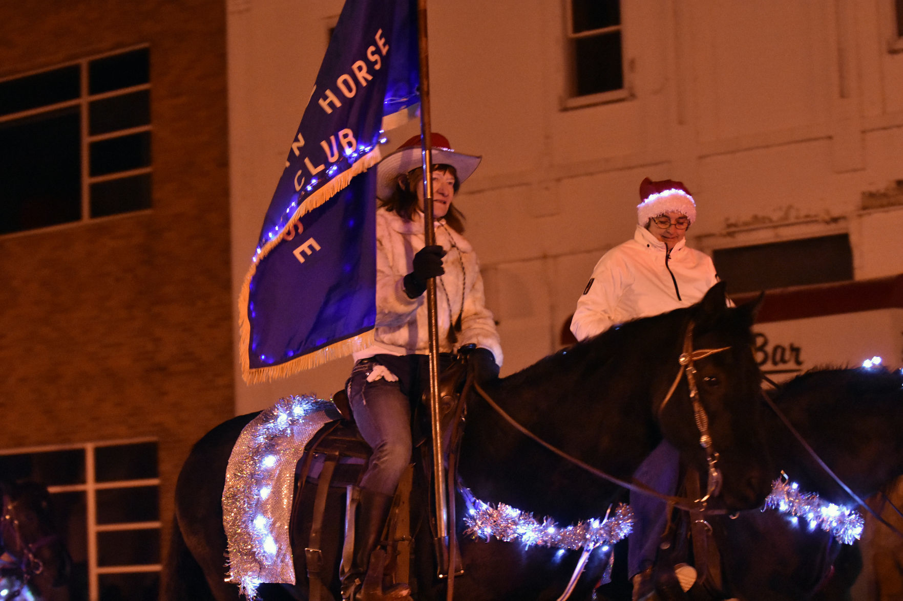 111718-bara-news-collection-light-paradeDSC_0037